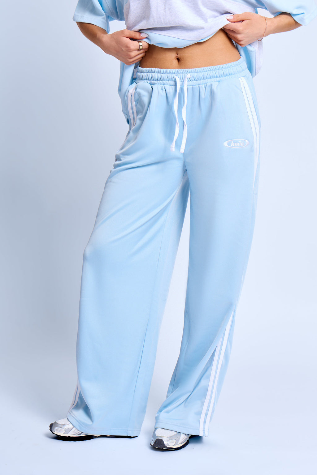 Kaiia Logo Tricot Joggers Baby Blue & White