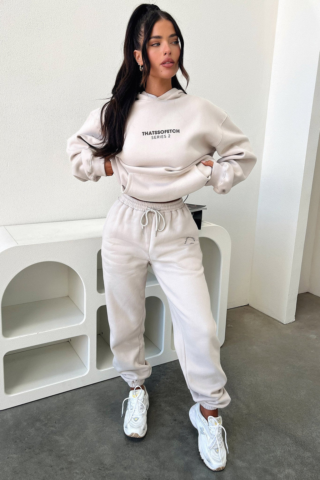 Series 2 Hoodie - Beige / Brown